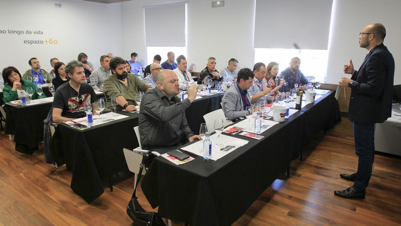 Cata con el director técnico de la D. O. de Rioja Pablo Franco en Fevino