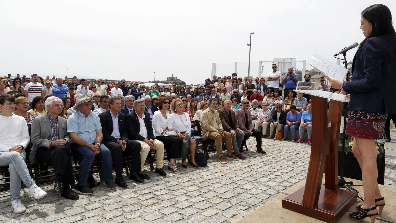 ACTO DEL HOMENAJE A PLACIDO BETANZOS EN EL QUE BAUTIZO´CON SU NOMBRE EL PASEO MARITIMO DE PALMEIRA