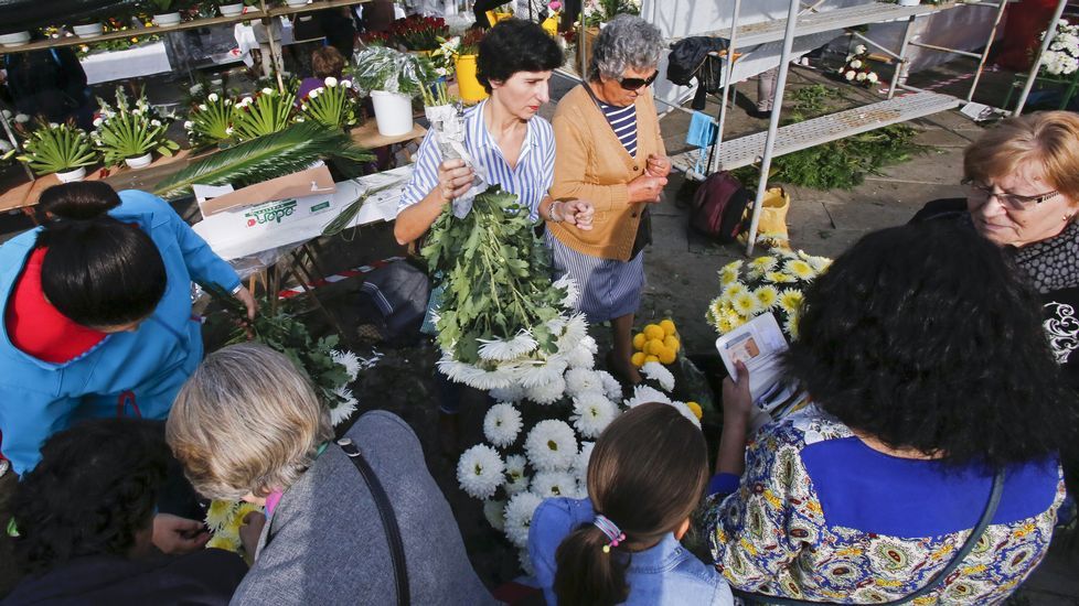 Mercado de flores para Todos los Santos