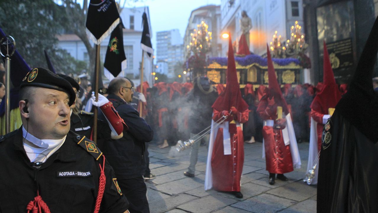 Martes Santo | Procesión de Jesús atado a la Columna y la Santísima Virgen de la Esperanza. Cofradía de Dolores