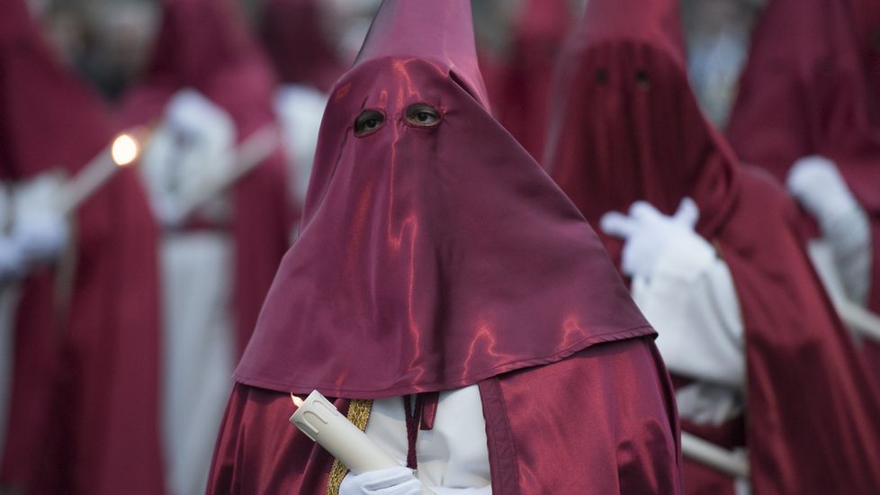 Procesión de Viernes de Dolores en Fisterra