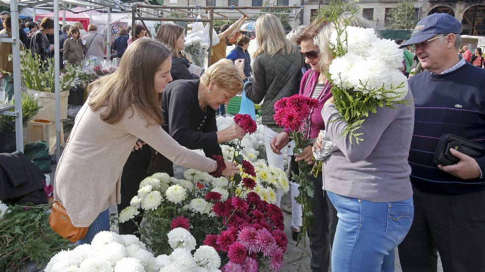 Mercado de flores para Todos los Santos