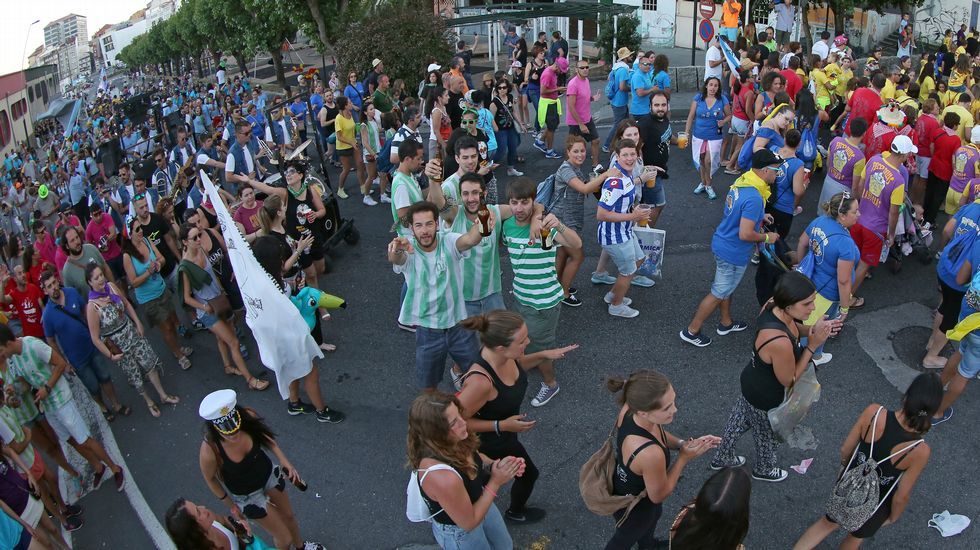 Desfile de peñas da Festa da Dorna 2016