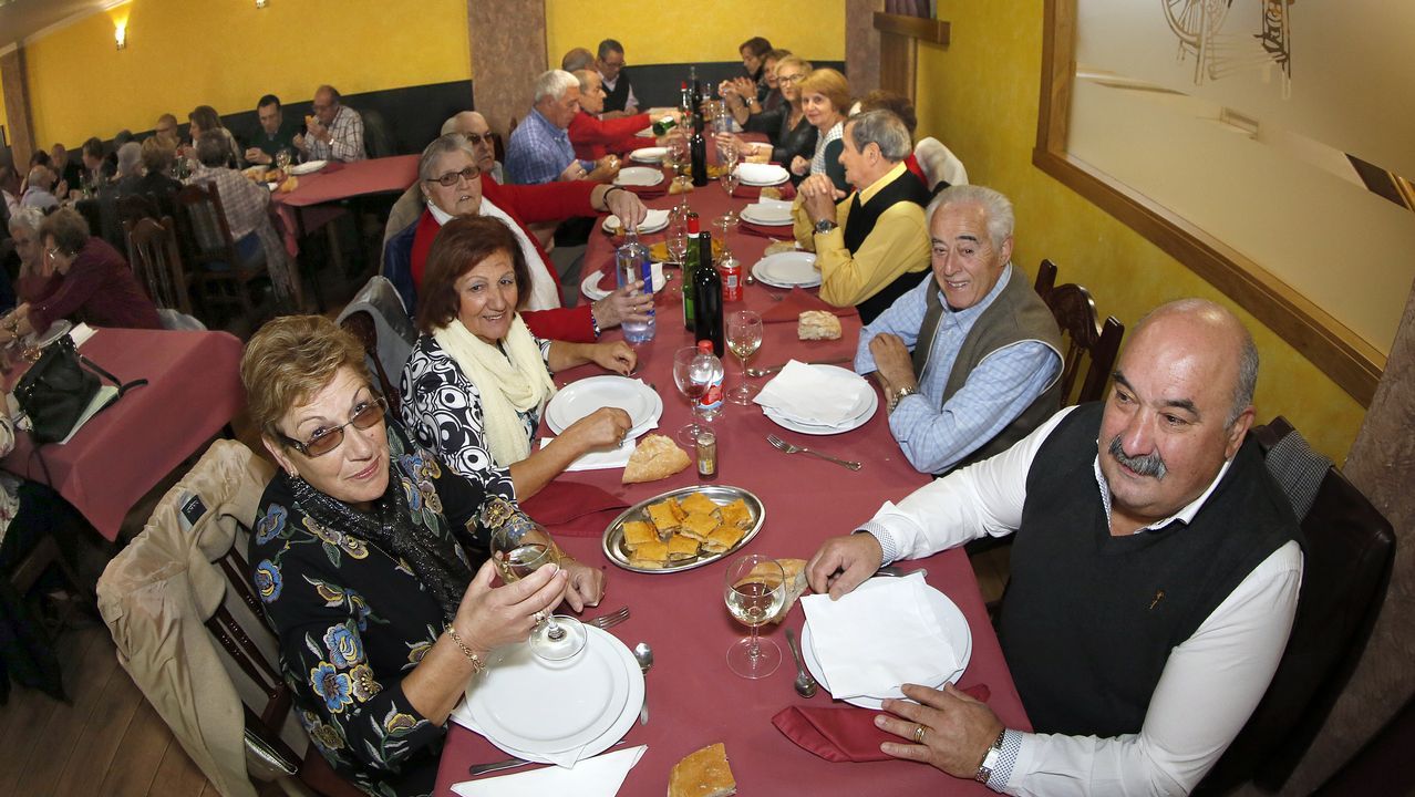 Comida de Reyes para los mayores de Rianxo