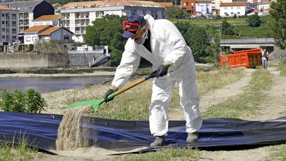 simulacro de activación do Plan de Continxencias por Contaminación Mariña Accidental (Plan CAMGAL)