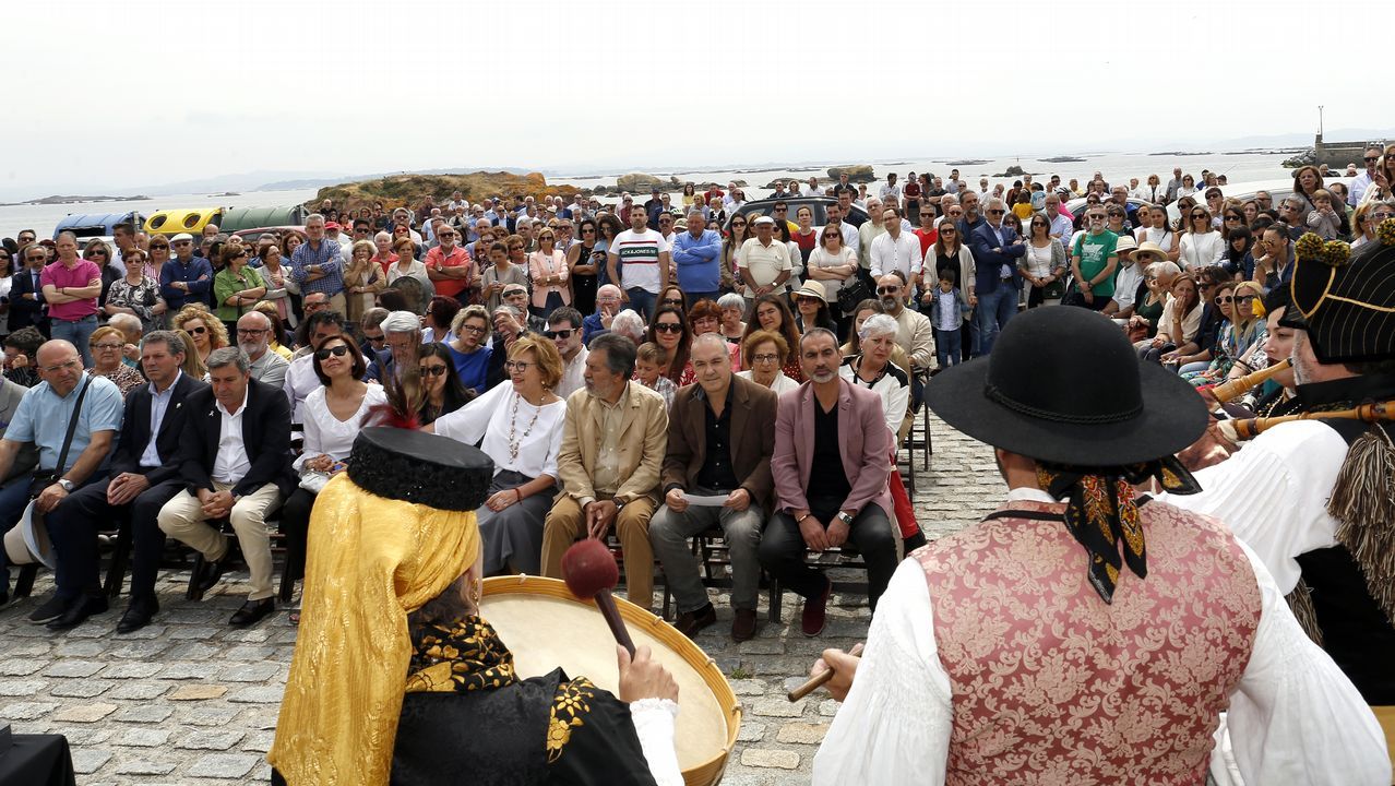 ACTO DEL HOMENAJE A PLACIDO BETANZOS EN EL QUE BAUTIZO´CON SU NOMBRE EL PASEO MARITIMO DE PALMEIRA