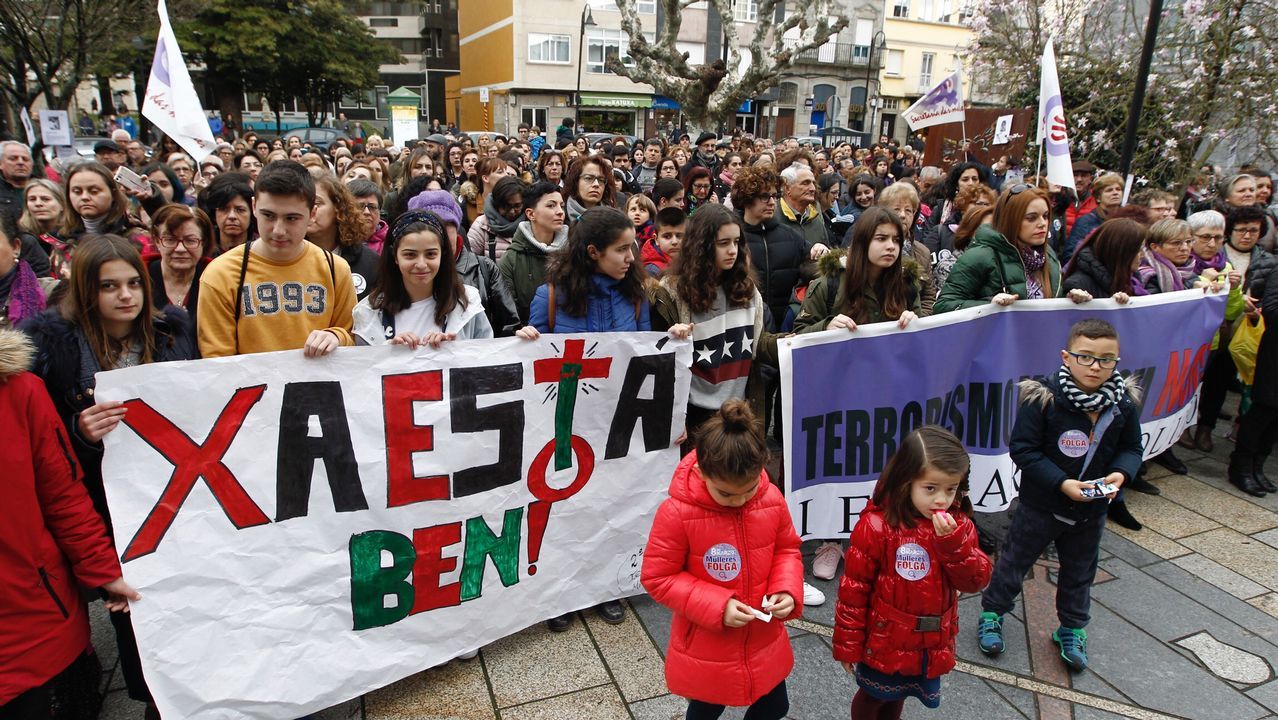 Multitudinaria manifestación en Vigo