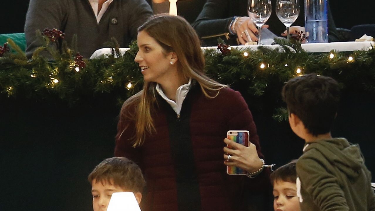 Margarita Vargas, esposa de Luis Alfonso de Borbón, es otro de los rostros conocidos que se pueda ver participando en las pistas de Casas Novas
