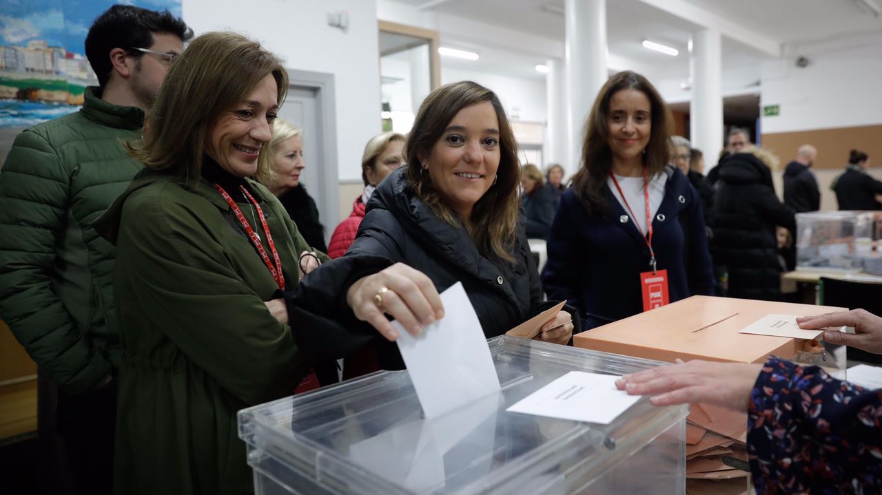 La alcaldesa de A Coruña, Inés Rey