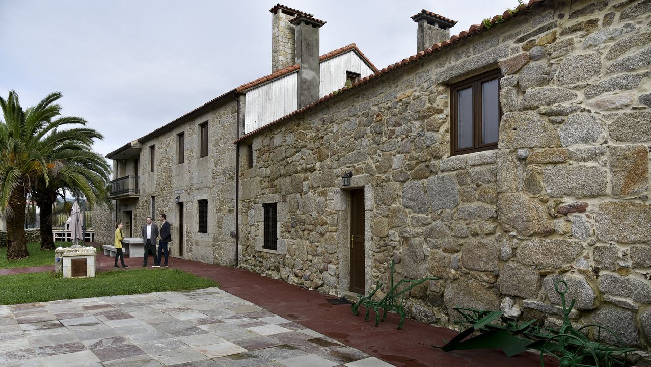 Casa de Horta, una de las viviendas más exclusivas de la comarca, nos abre sus puertas.La parte más antigua de la vivienda comenzó a construirse a finales del siglo XIX y luego se hizo una ampliación. Los trabajos para restaurarla comenzaron en el 2012