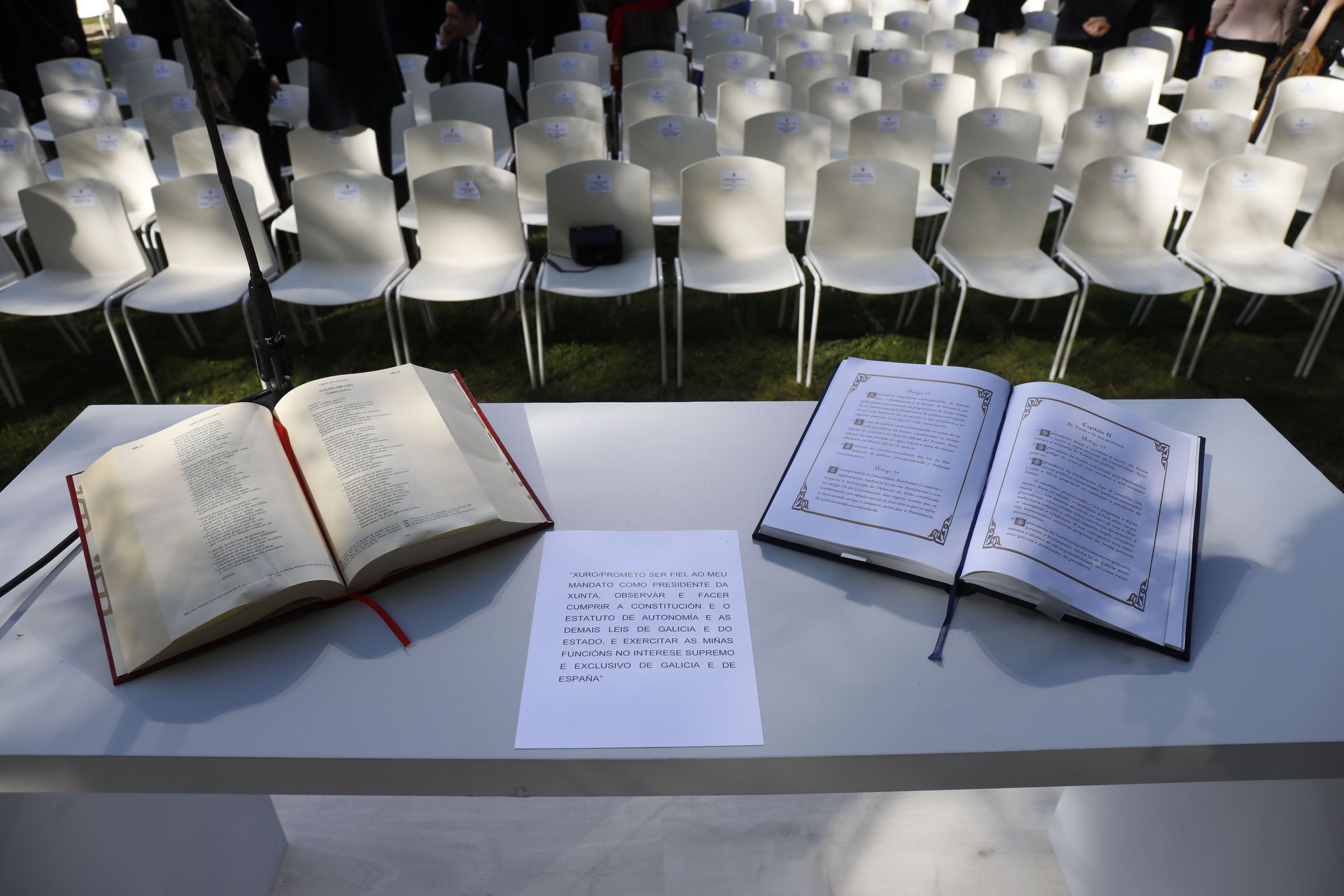 Preparativos previos � xura do cargo de Alfonso Rueda como Presidente da Xunta de Galicia. 13/04/2024