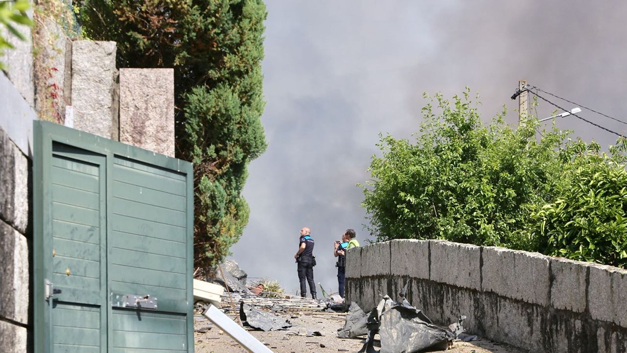 El diá después a la explosión mortal en Tui