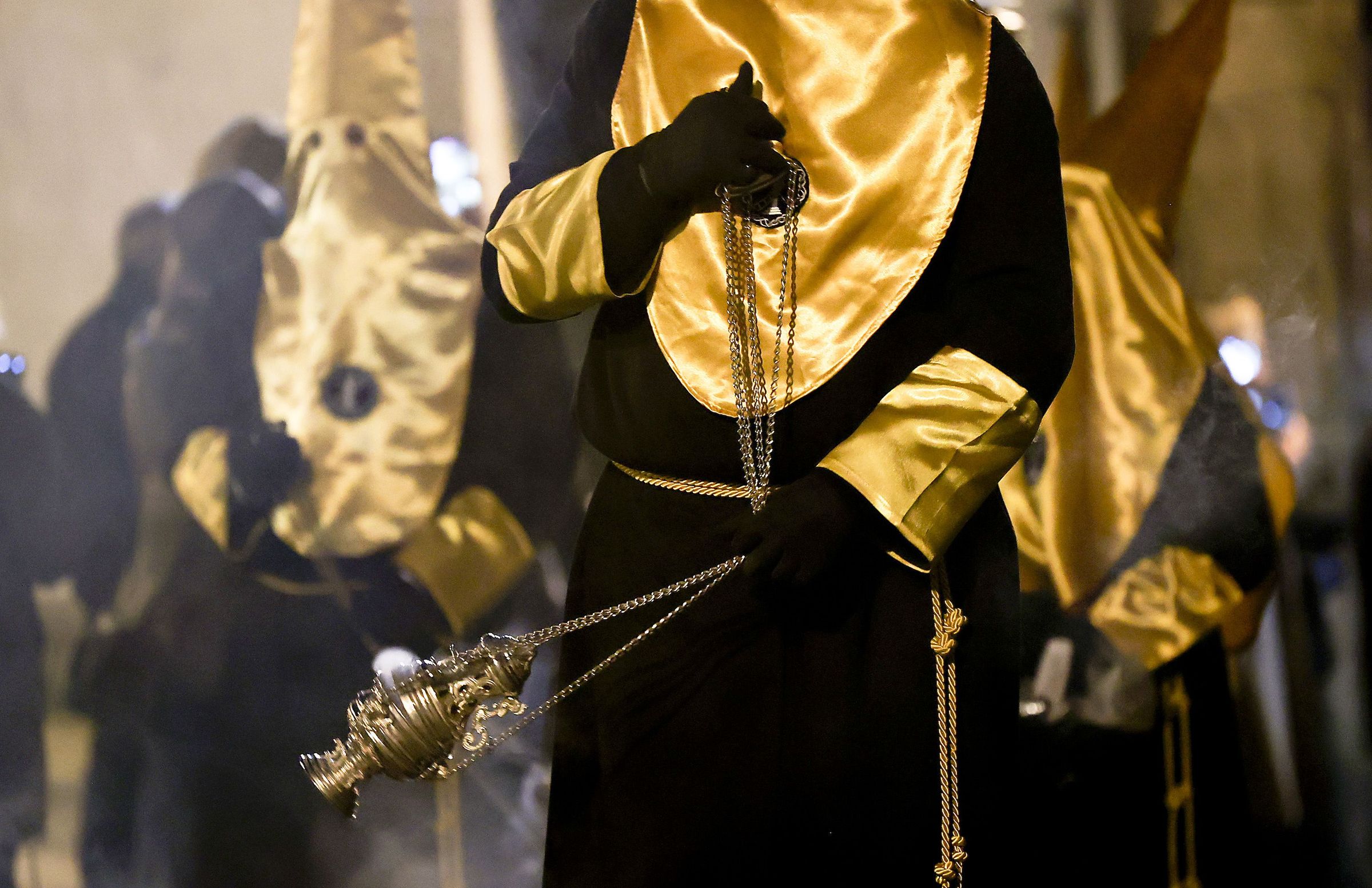 Nazareno cun botafumeiro durante a procesin da Humildade. 16/04/2025