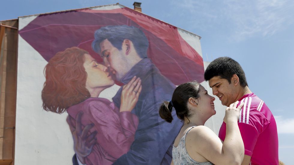 Trabajo de la polaca Natalia Rak en la rúa Vila de Negreira