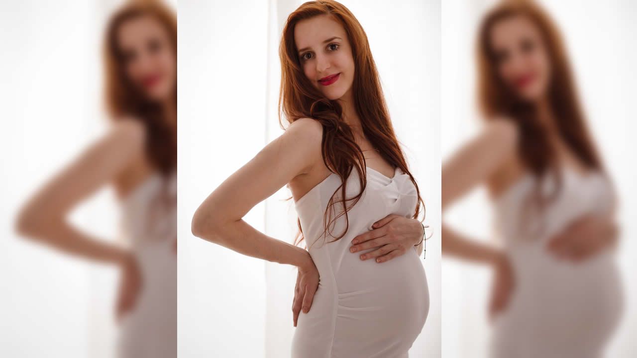 Lea, embarazada de su hija, Sasha, que acaba de cumplir un mes de vida