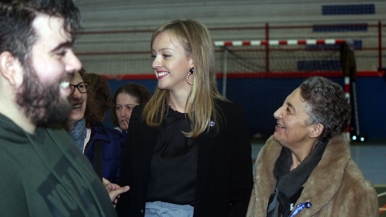fiesta de la asociacion Amicos con motivo del día internacional de las personas con diversidad funcional