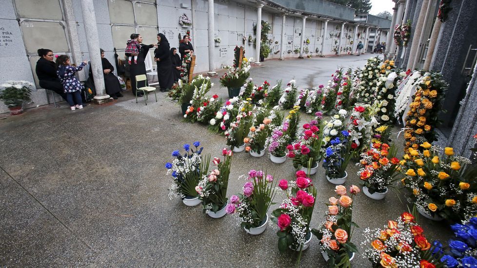 Día de Difuntos en el cementerio de San Mauro