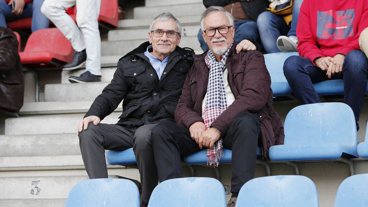 Ambiente de gala en el derbi del fútbol ourensano.La pugna entre la UD Ourense y el Ourense CF fue toda una fiesta del balompié provincial