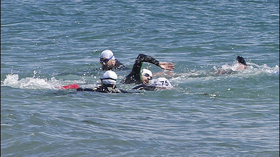 Pruebas de socorristas en la playa de Silgar