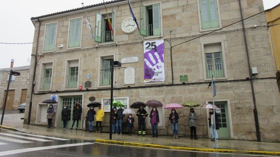 Concentración del 25N en Maceda