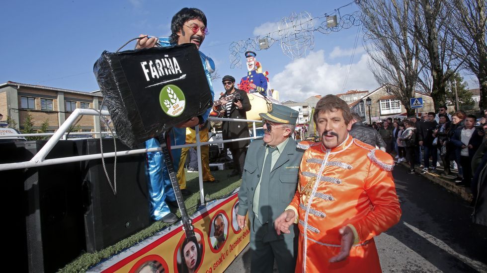 Desfile del Momo de vilanova de Arousa