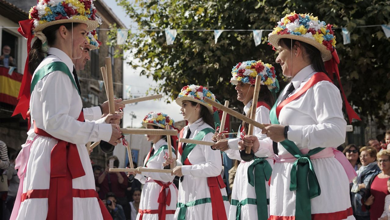 Procesión da Virxe do Cristal