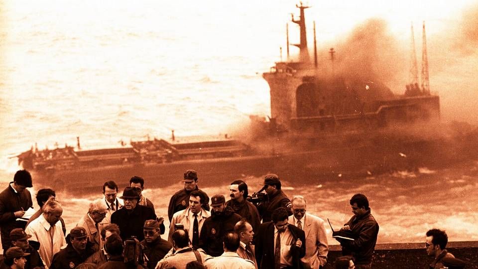 20 años del hundimiento del «Mar Egeo» en A Coruña