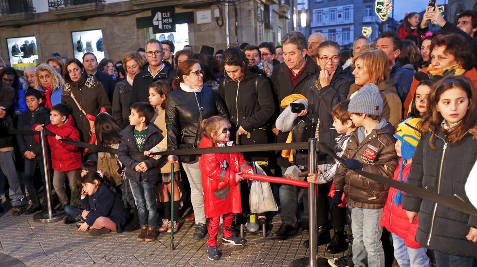 Carnaval de Pontevedra. Presentación del loro Ravachol