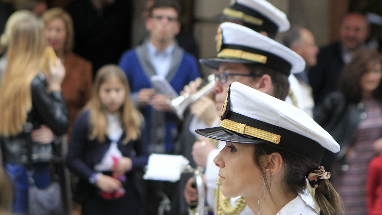 Lunes Santo | Procesión de Cristo Rey y la Virgen de la Amargura. Cofradía de Dolores
