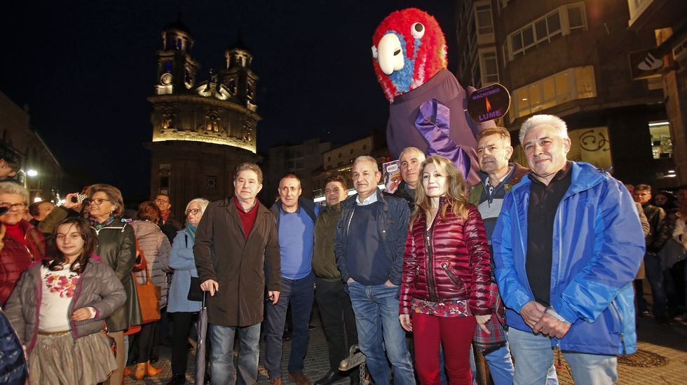 Carnaval de Pontevedra. Presentación del loro Ravachol