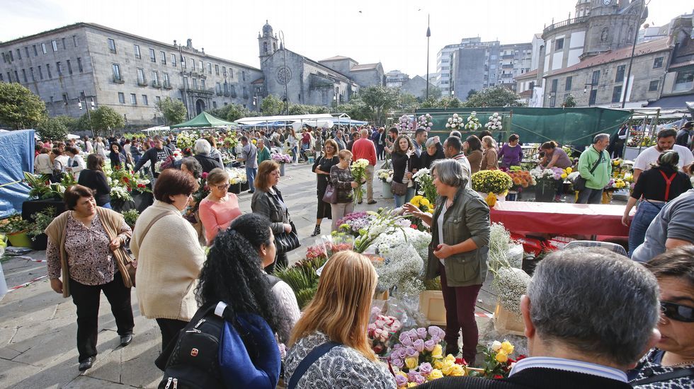 Mercado de flores para Todos los Santos