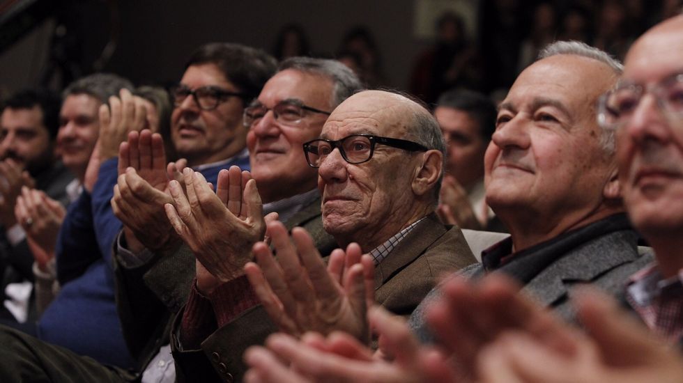 Continuos selfies con Pedro Sánchez.