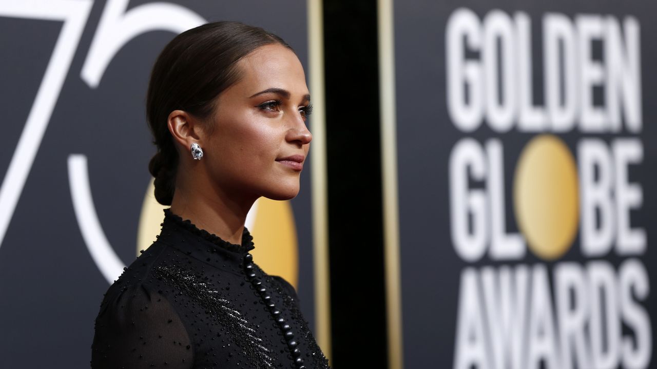 Alicia Vikander