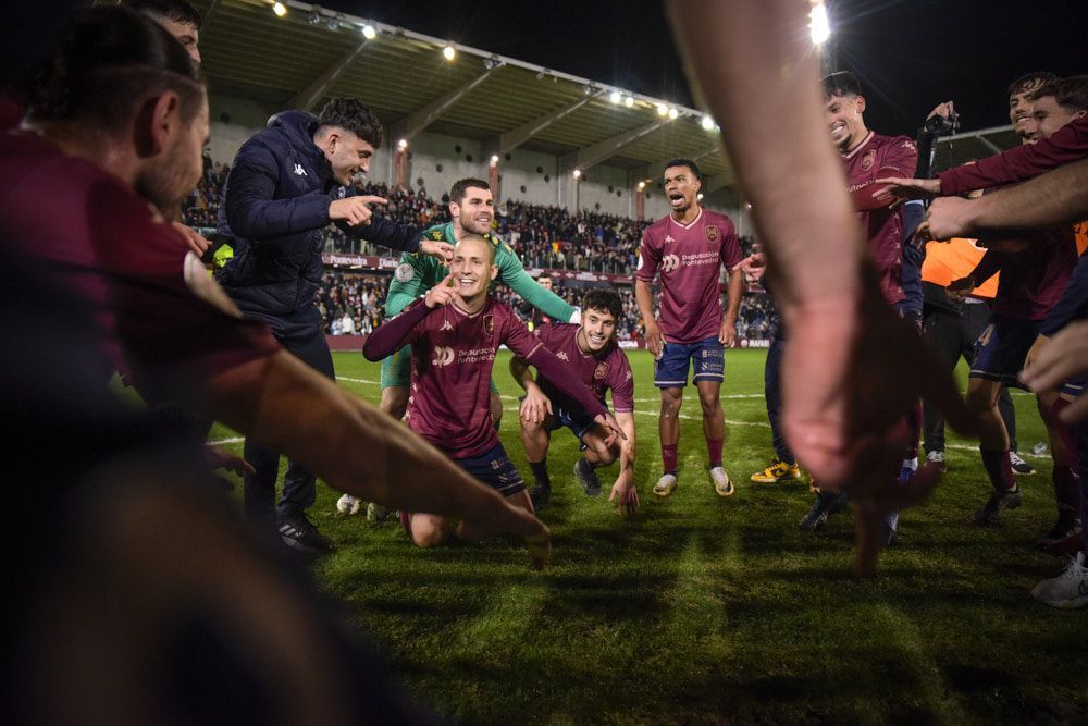 O Pontevedra C. F. ga�a ao Mallorca 3-0 na Copa do Rei.