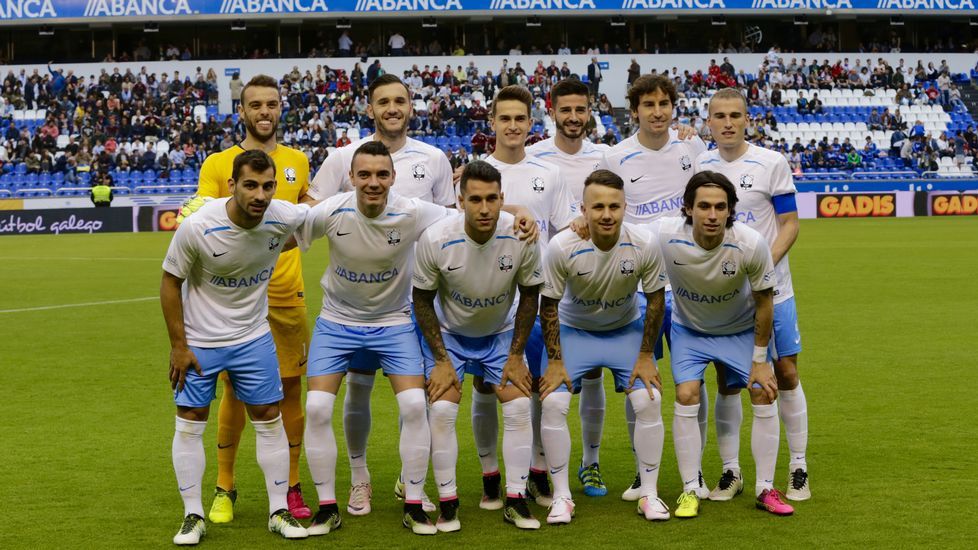 Foto de formación del Galicia-Venezuela del 2016 en el que coincidieron Denis, Sergio, Aspas y Hugo Mallo
