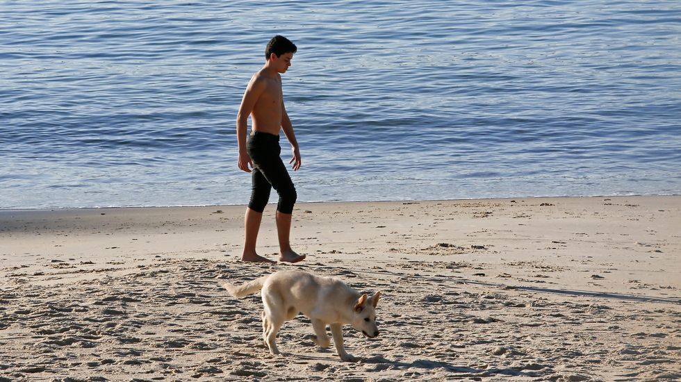 Disfrutando del sol en las playas de Marín
