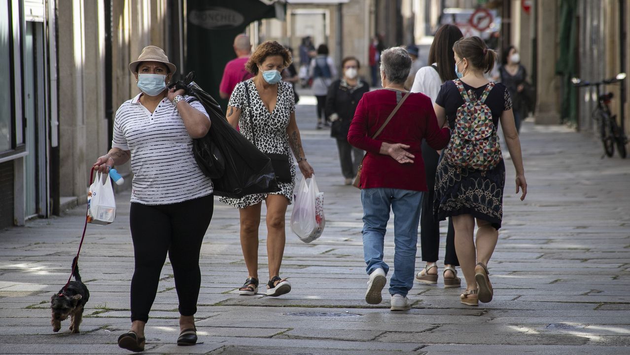 Primer día de uso obligatorio de mascarillas en Barbanza