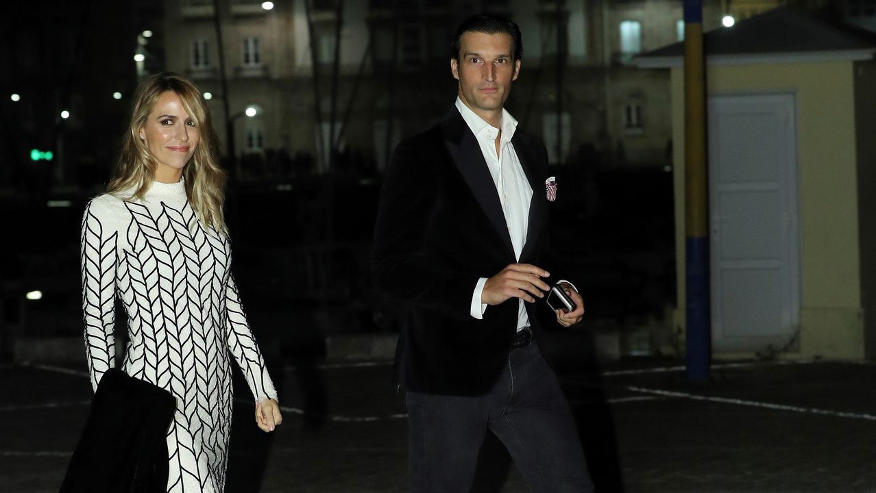 Rafael Medina y Laura Vecino a su llegada al Real Club Náutico.