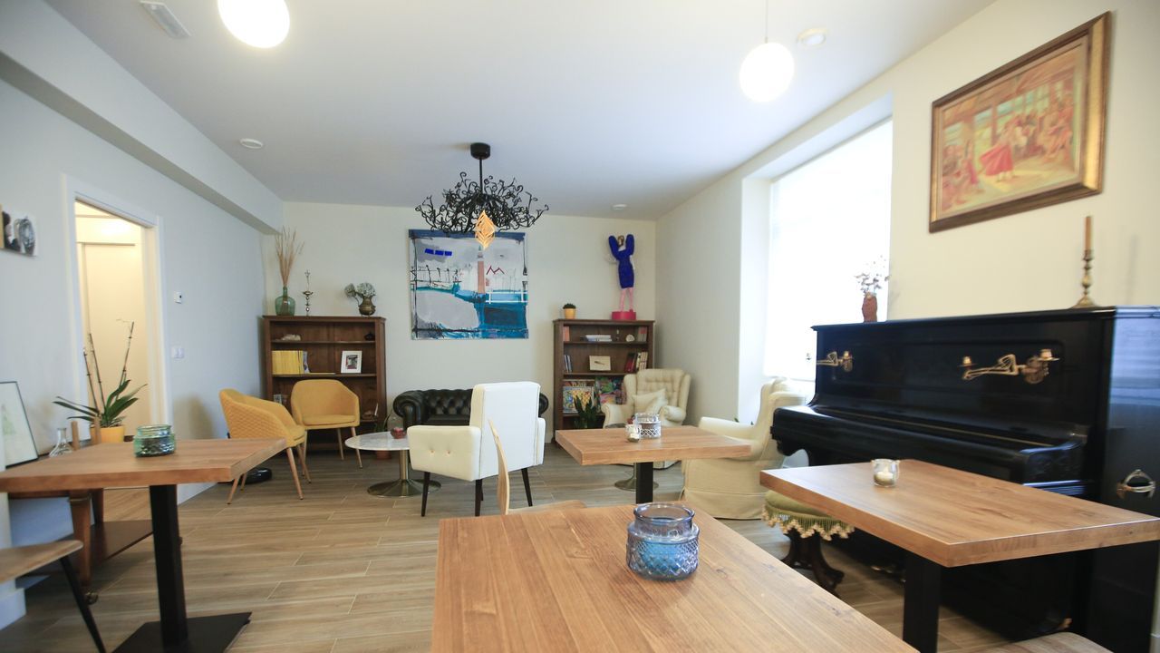 Vista del salón, situado en la planta baja