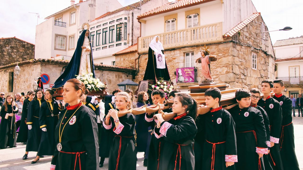 Viernes Santo en la comarca del Barbanza 2019