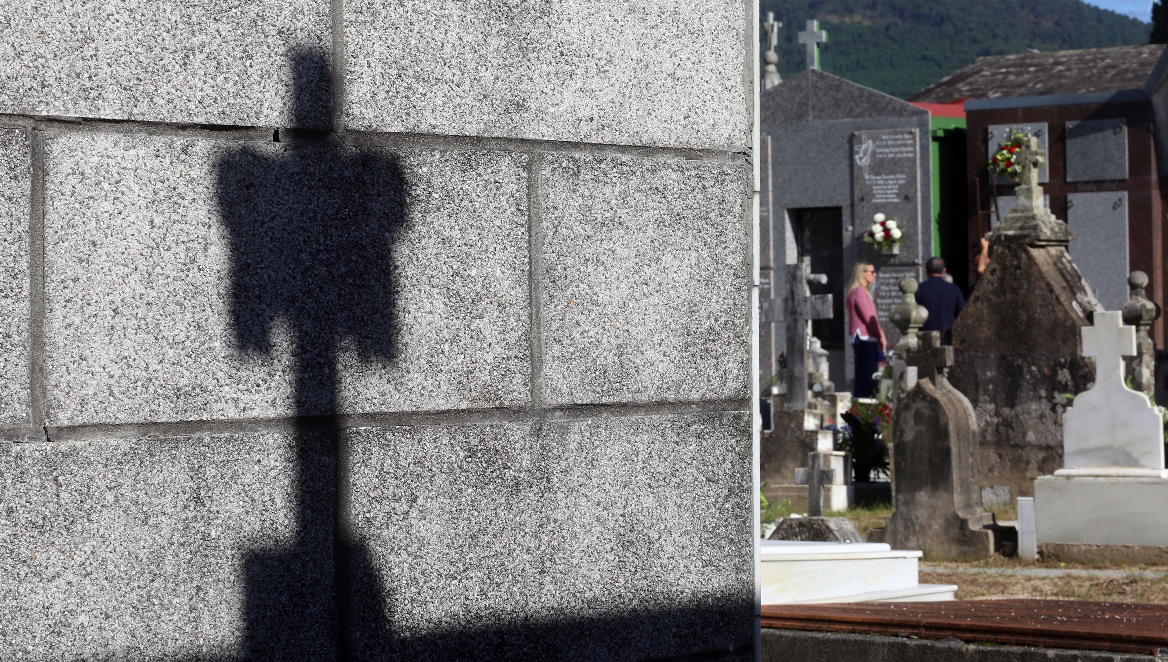 Da de defuntos no cemiterio de Vilagarca. 01/11/2024