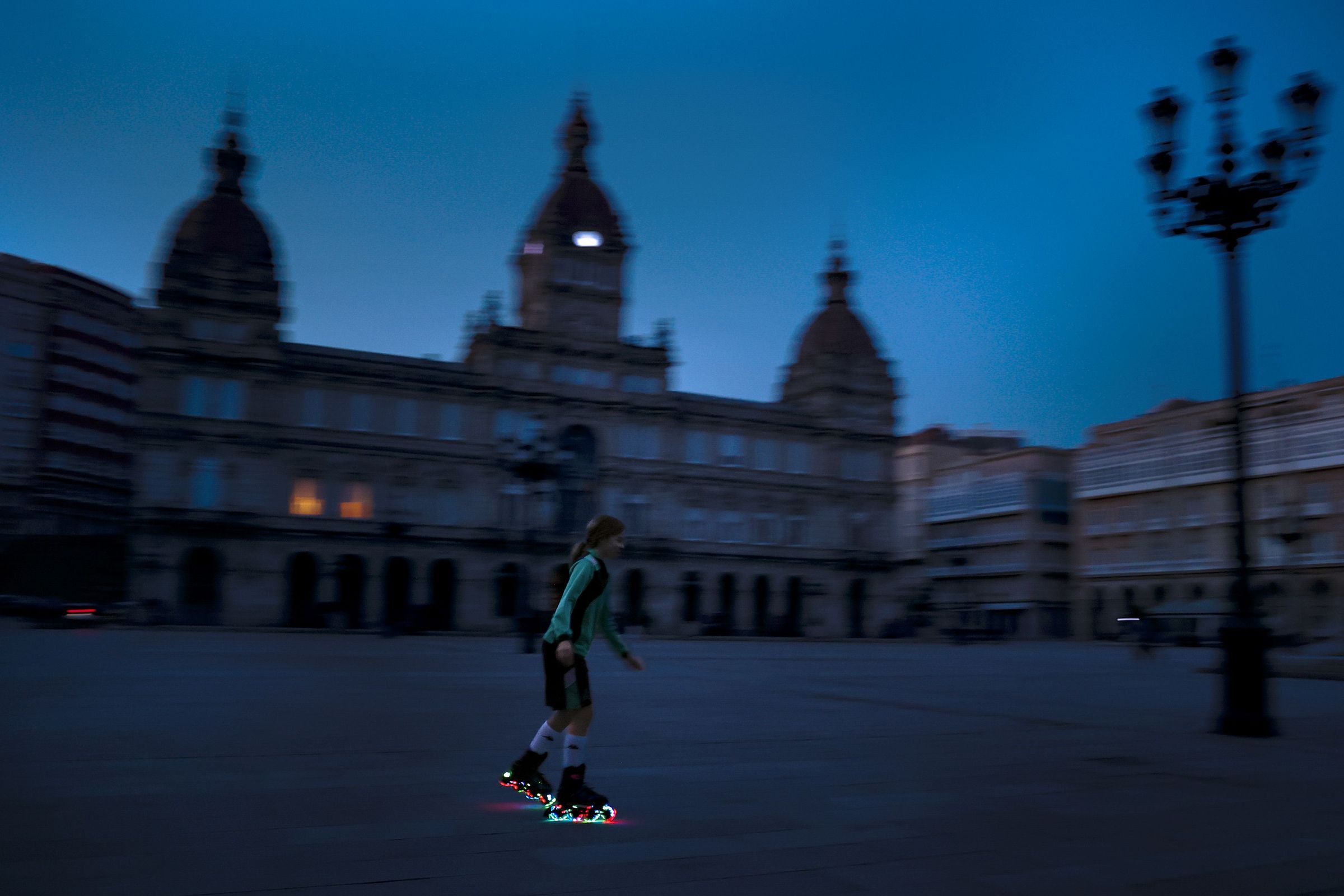 A praza de Mara Pita durante a noite do apagamento. 28/04/2025