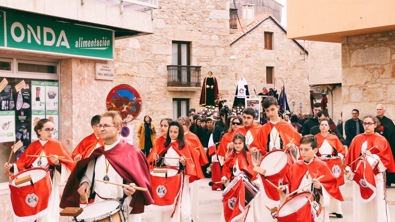 Viernes Santo en la comarca del Barbanza 2019