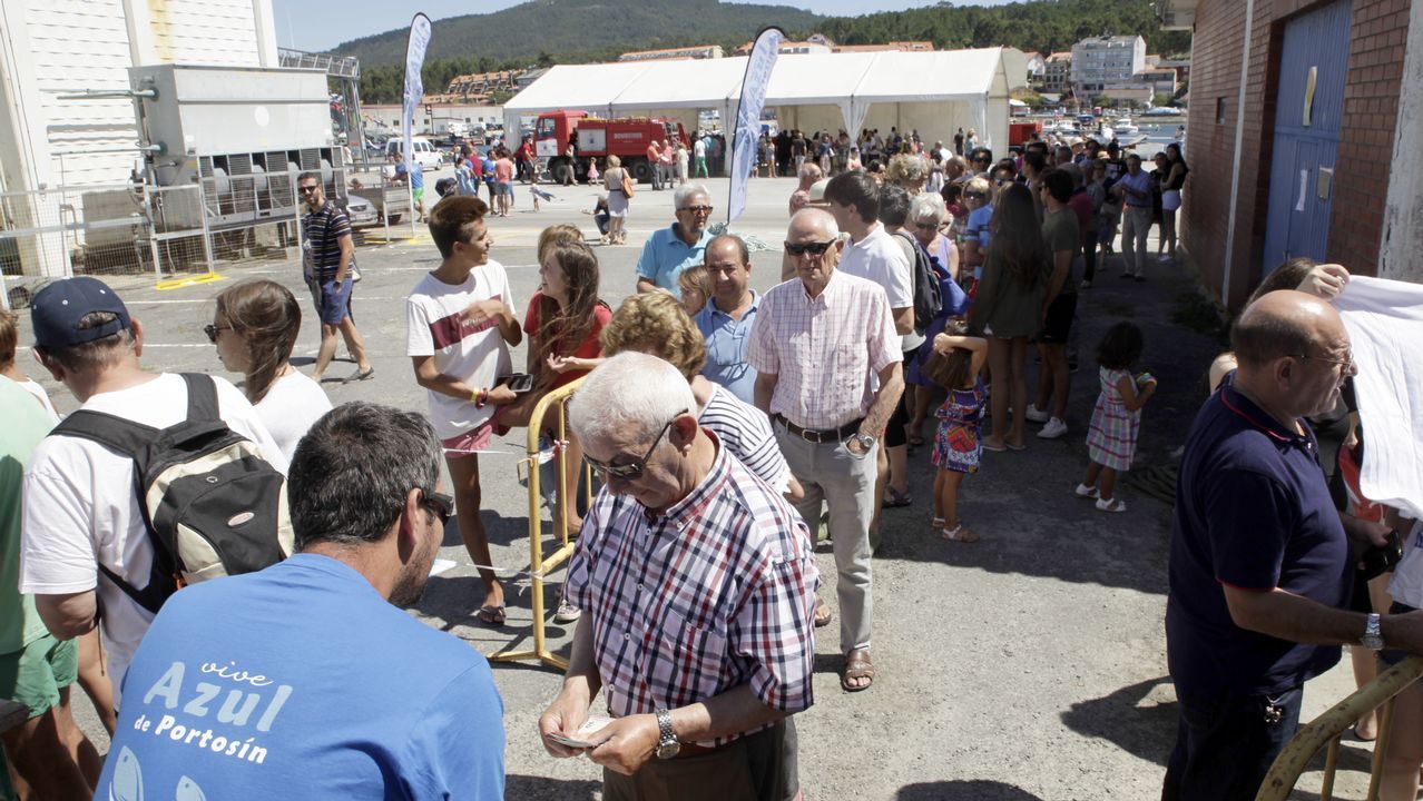 ¡Búscate en la sardiñada de las fiestas del Carmen de Portosín!.