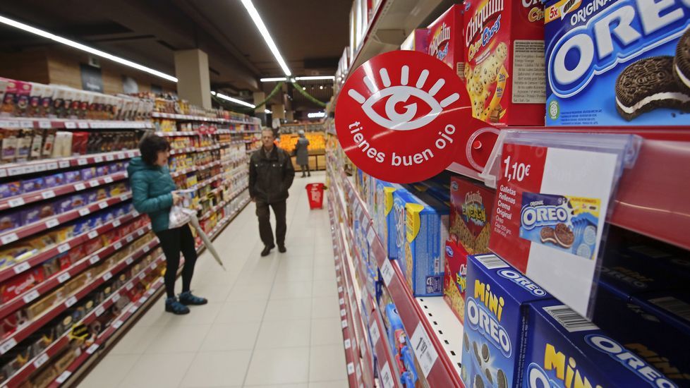 Supermercado Gadis en la calle Oliva