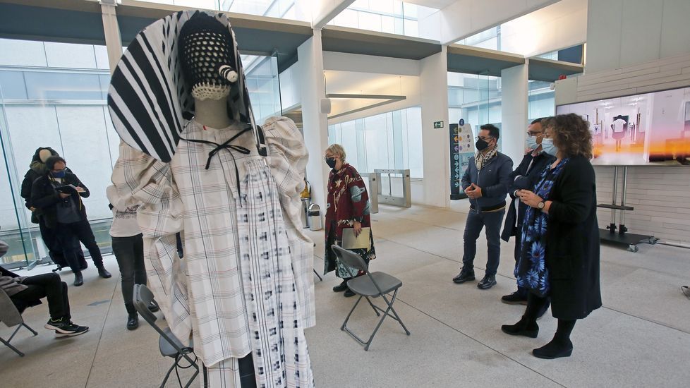 Exposición Debut de los alumnos de Esdemga en el Museo de Pontevedra