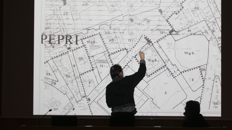 Los arquitectos Juan Creus y Covadonga Carrasco explicaron cómo se hizo la rehabilitación