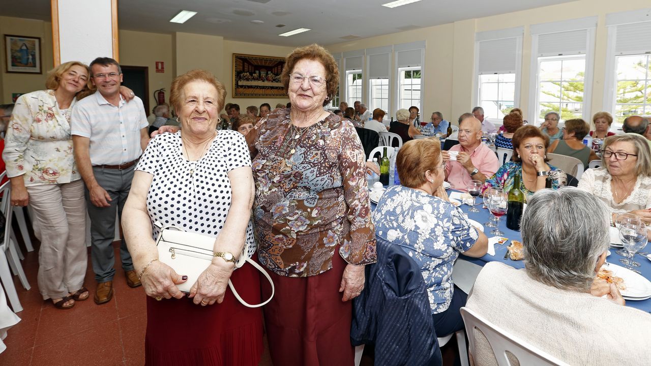 Comida de los Mayores en las fiestas de la Guadalupe.