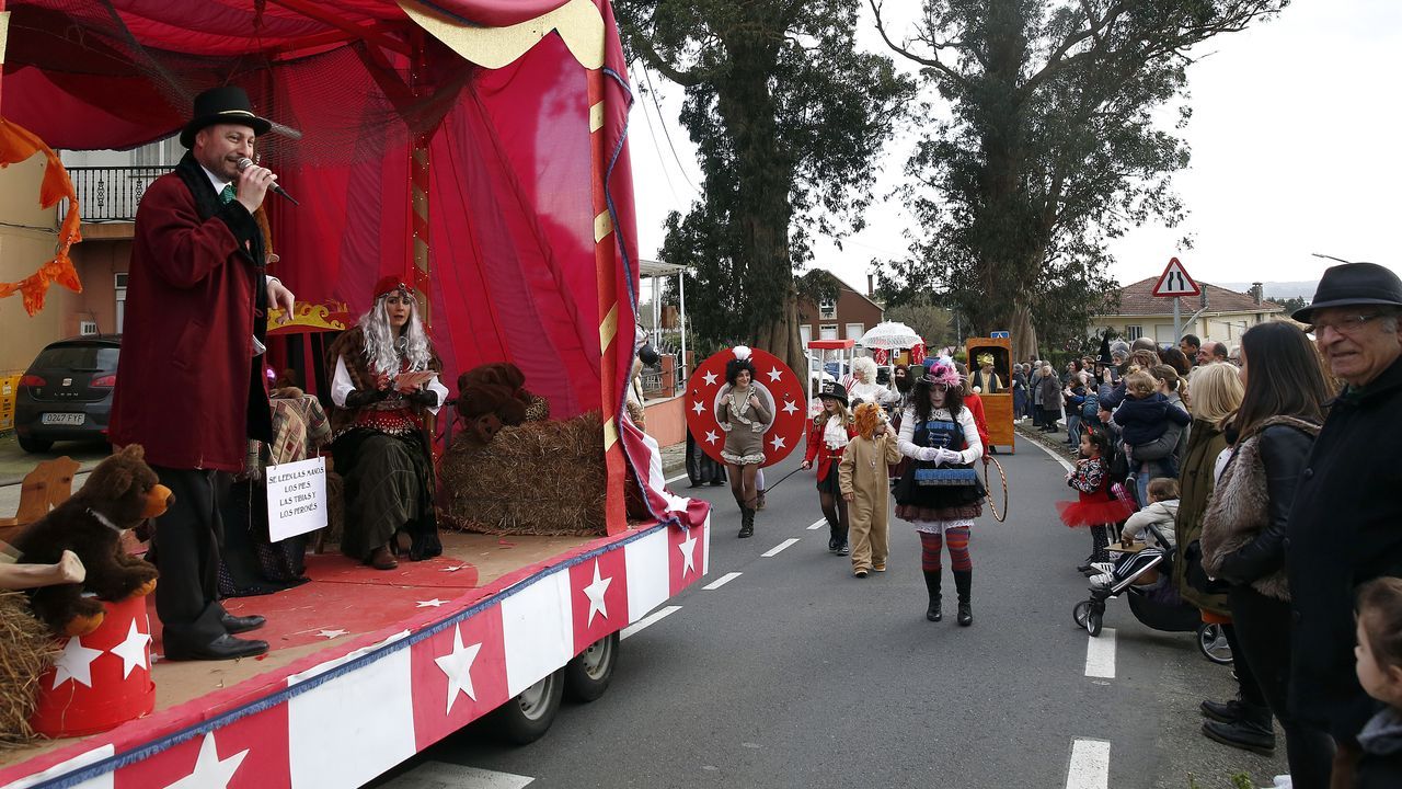 DESFILE DE CARROZAS DE CARNAVAL EN TARAGOŅA 2020