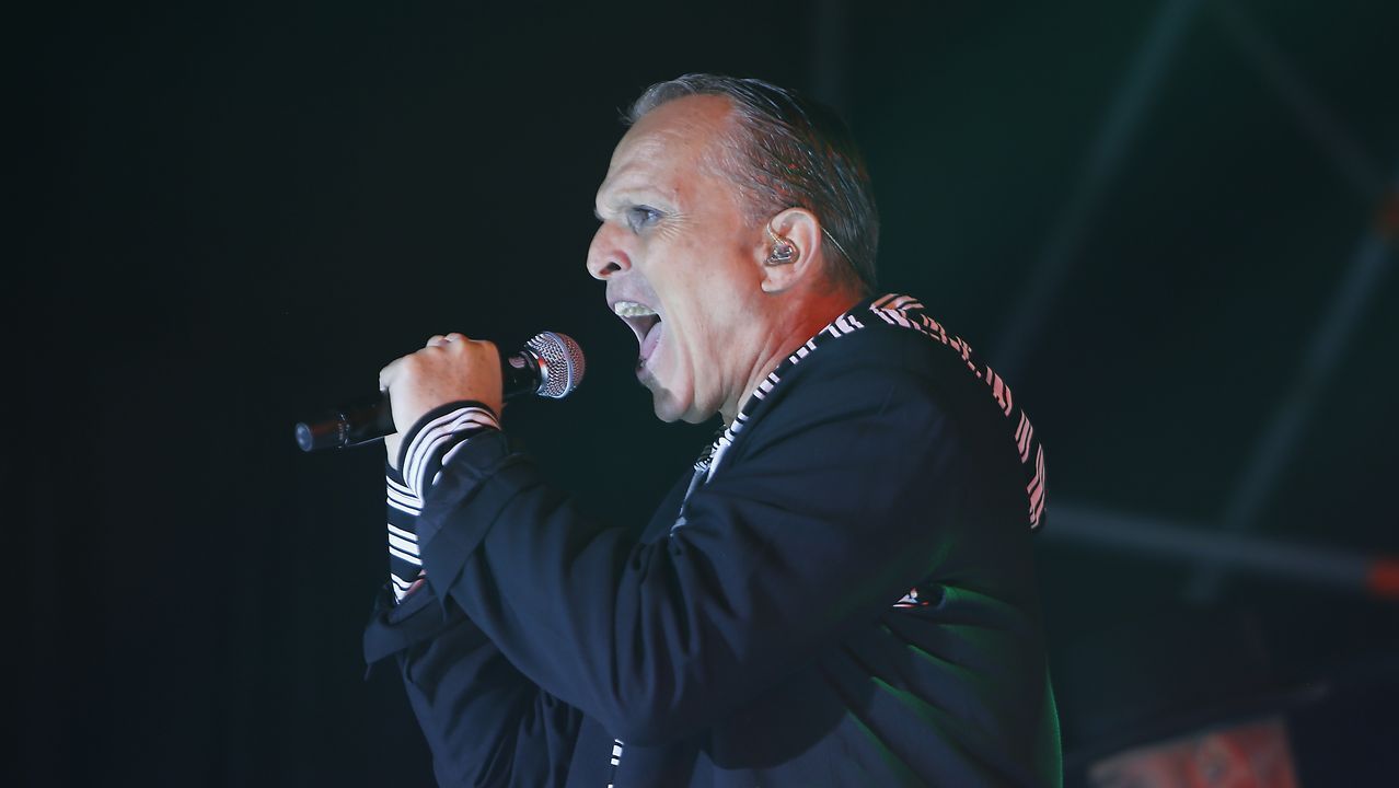 Miguel Bosé reventó la plaza de María Pita